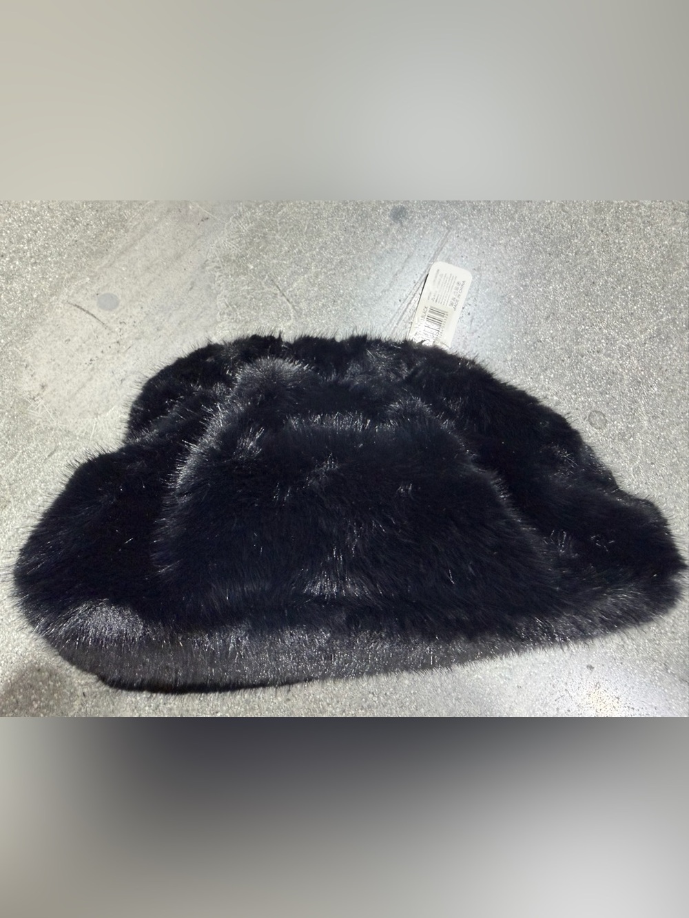 Lux Faux Fur Clutch Bag in BLACK